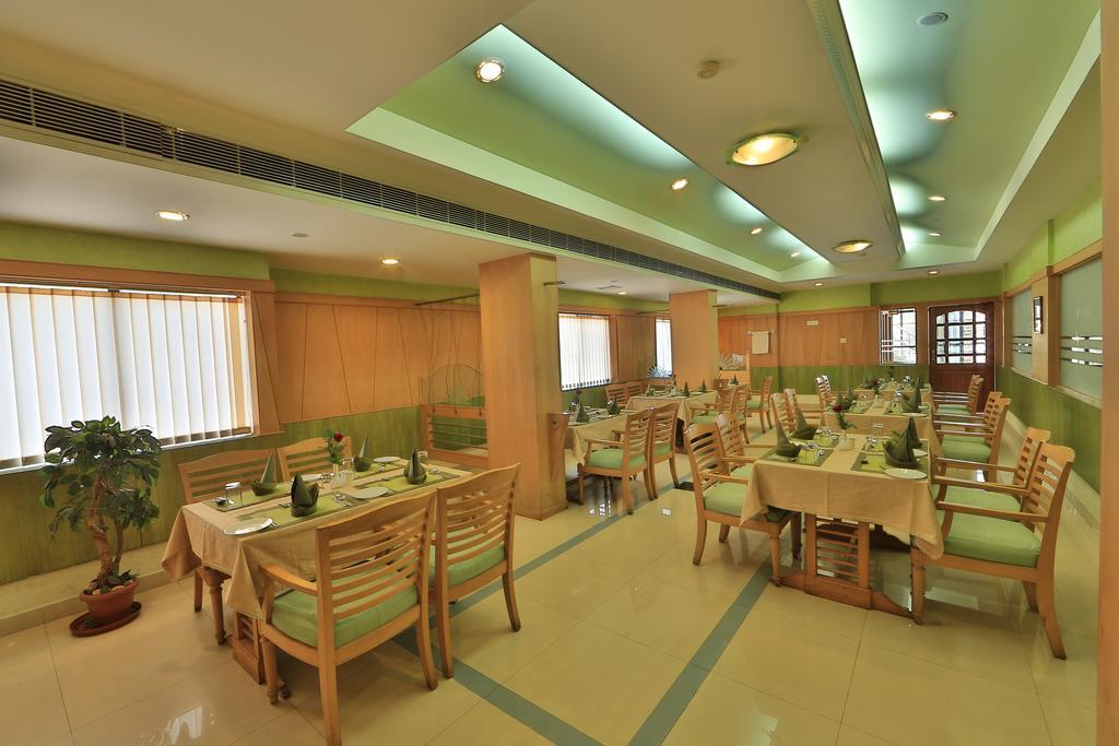 Hotel Fort Queen Kochi Exterior photo